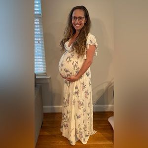 ASOS Maternity - size 4 pale yellow flowered maxi dress